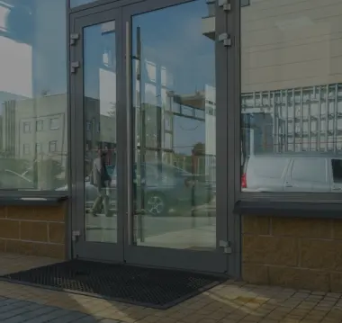 Commercial shopfront glass replacement in Point Cook